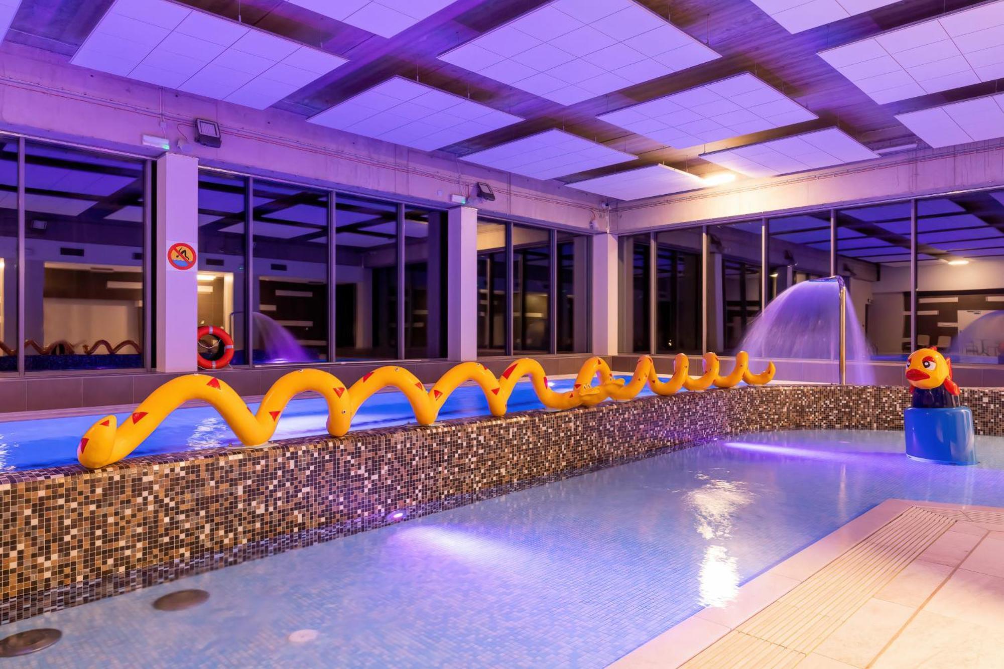Aquamarina Onyx Miedzyzdroje Z Parkingiem By Rent Like Home Exteriér fotografie