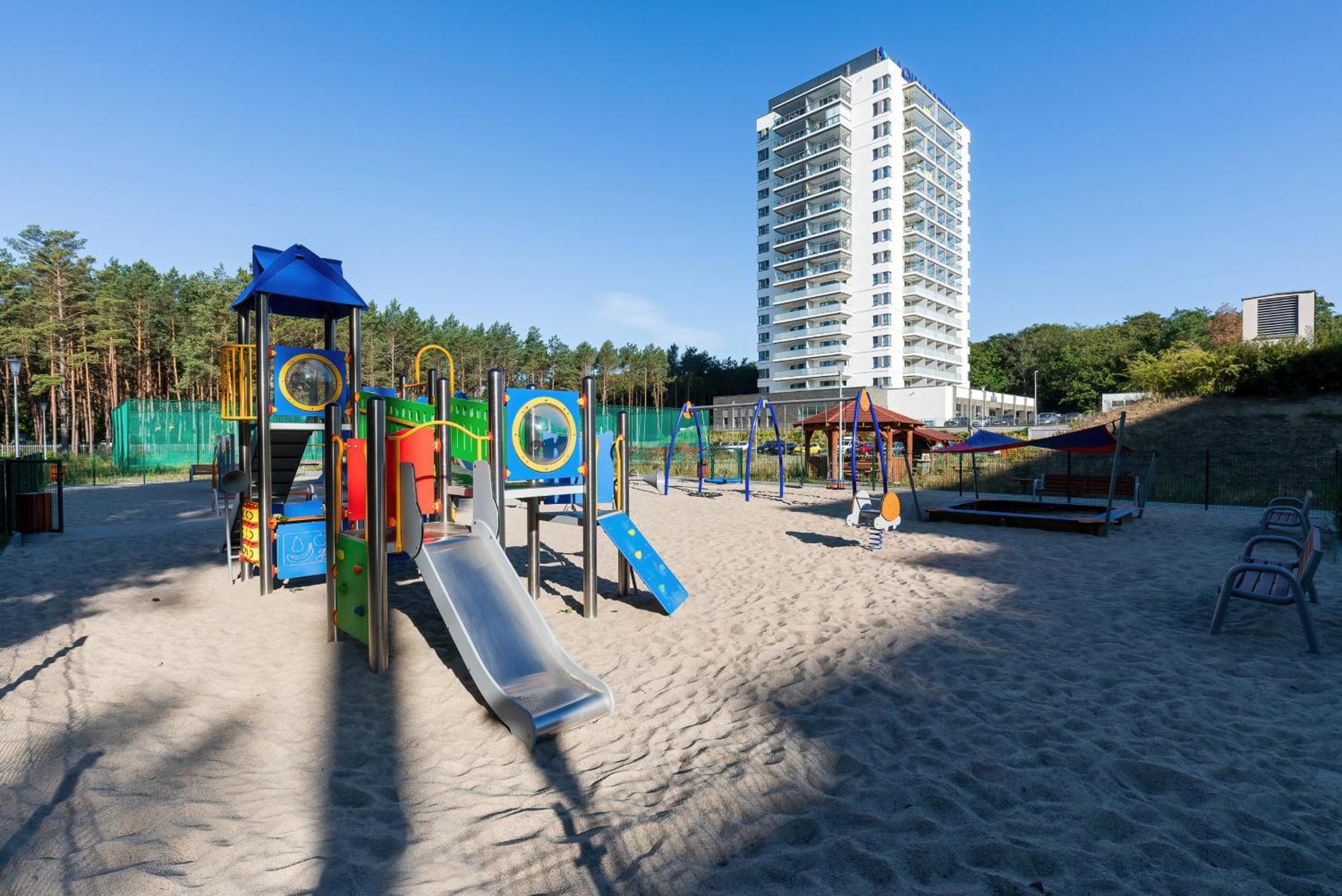 Aquamarina Onyx Miedzyzdroje Z Parkingiem By Rent Like Home Exteriér fotografie